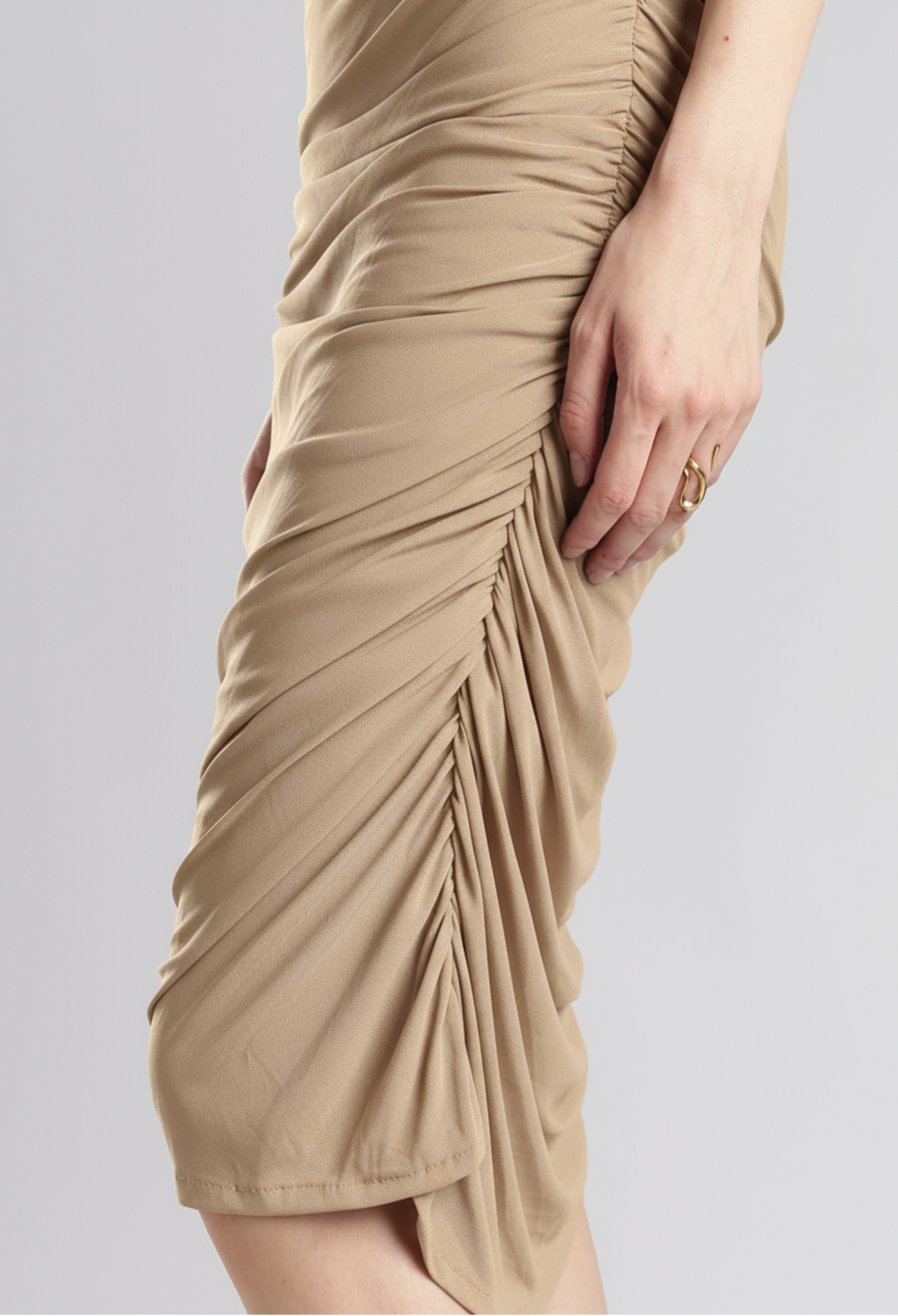 Women's Nude One-Shoulder Ruched Bodycon Midi Dress